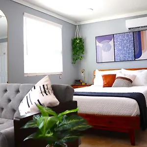  Apartment Luxury Close To Airport United States